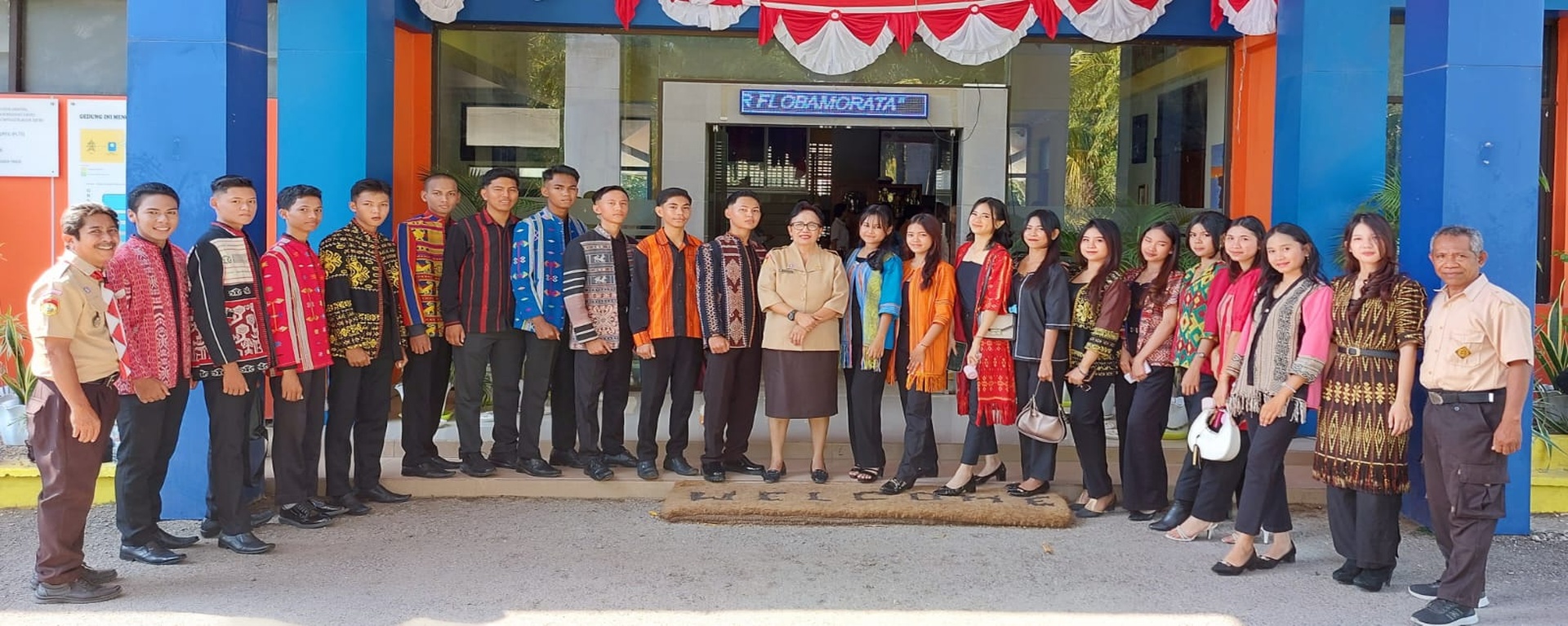 Peserta pembukaan kegiatan PESONAS 2026 SMEKENTIQ
